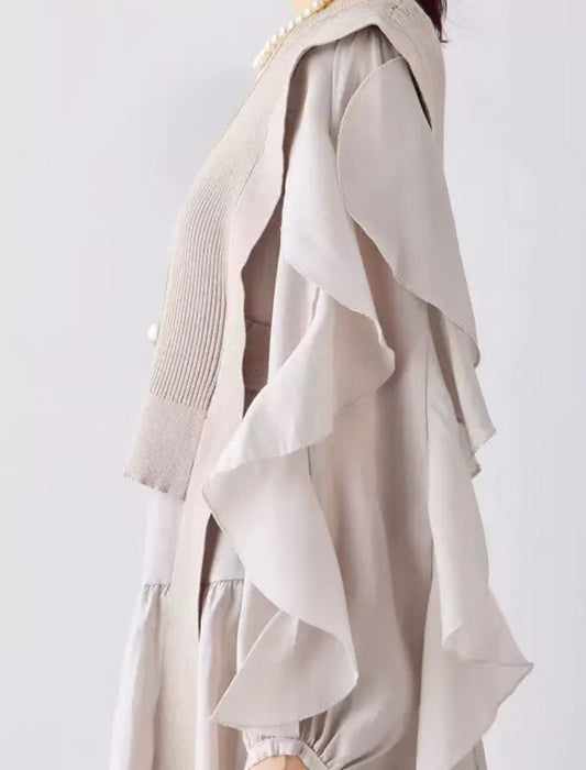 フリルアンバランスニットベスト付きブラウス　