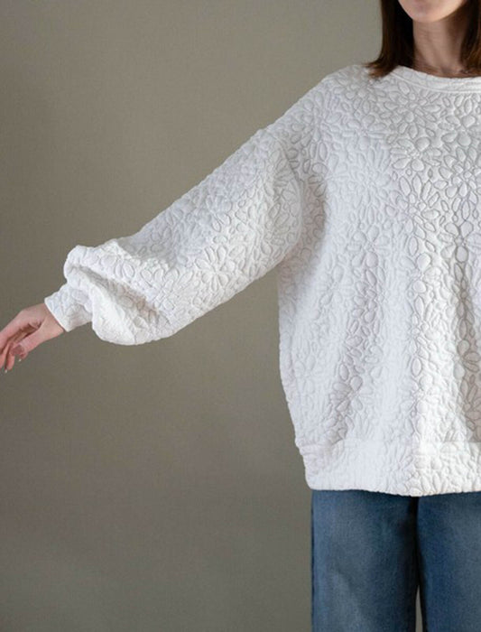 ゆったり袖エンボストップス　