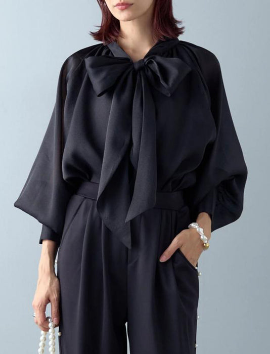 ビッグリボンブラウス