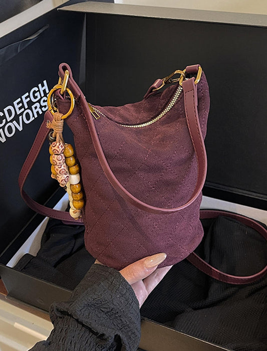 チャーム付きスエード風2wayバッグ