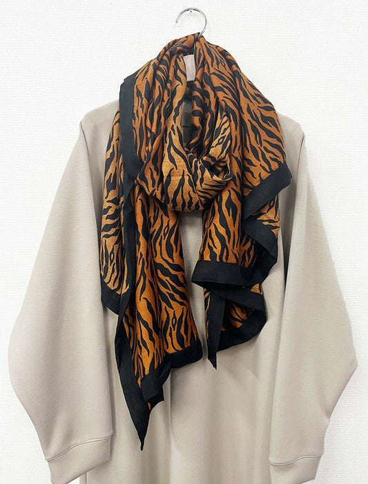 アニマル柄ストール