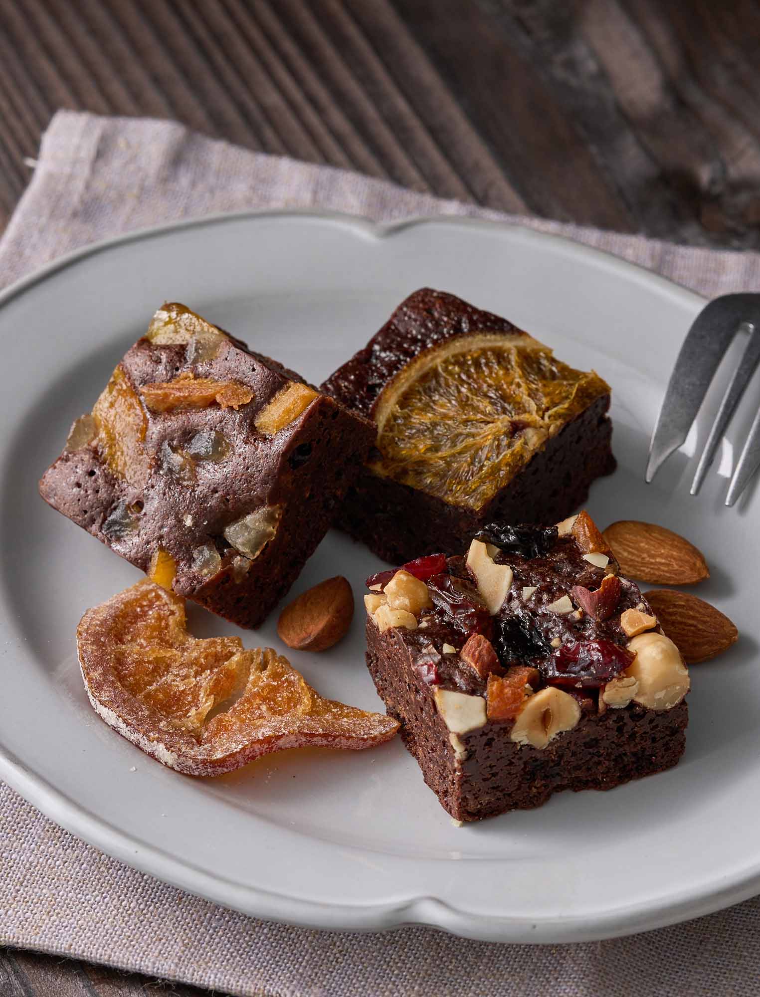 ホシフルーツナッツとドライフルーツの贅沢ブラウニー（12個入り