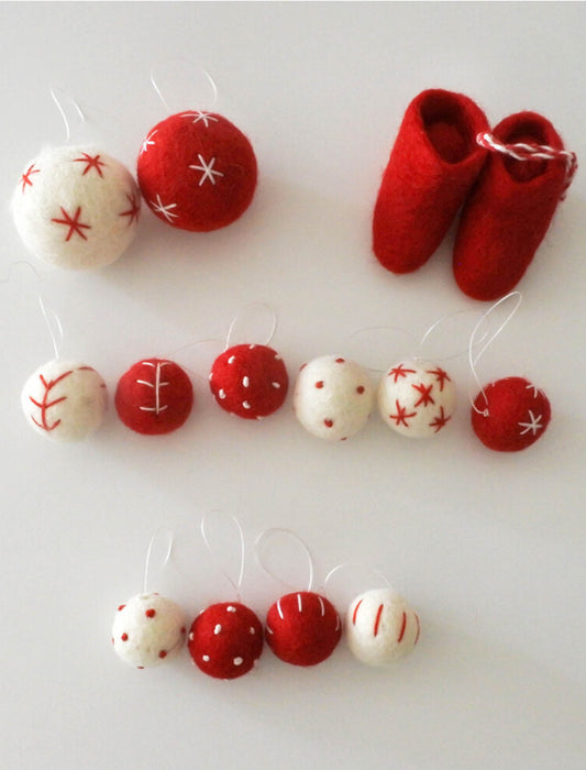 クリスマスツリー フェルトオーナメントセット（収納袋付）