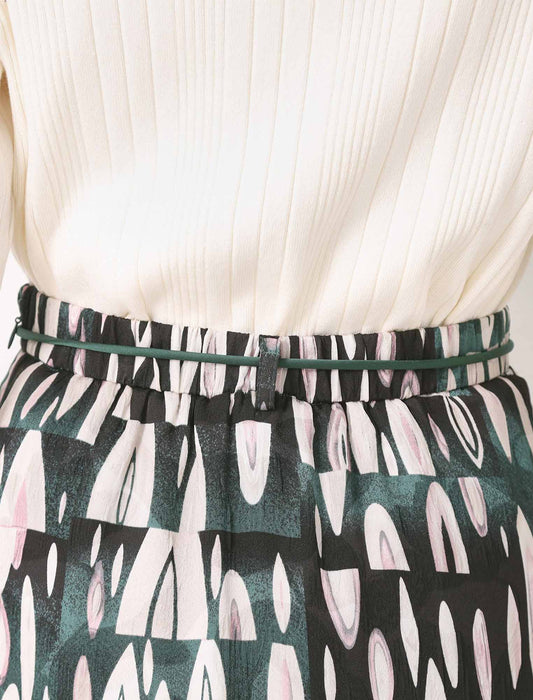 パネル柄パイピングスカート