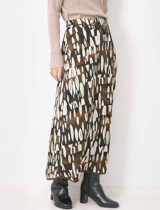 パネル柄パイピングスカート