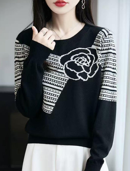 ローズ＆幾何学柄 モノトーンニットプルオーバー