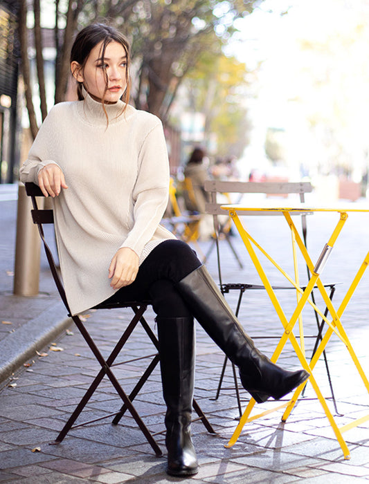 ＜SPECCHIO＞シャトル フロント切り替えデザイン ハイネックプルオーバー