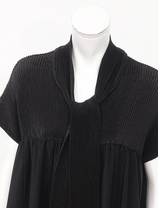 ＜SPECCHIO＞ボウタイ付きシャトル切替 ヨークギャザーストレッチタフタワンピース