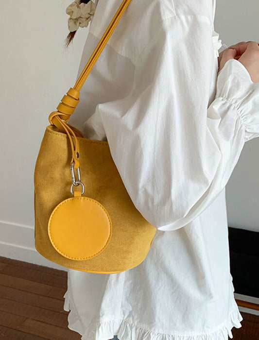 ラウンドチャーム付きショルダー