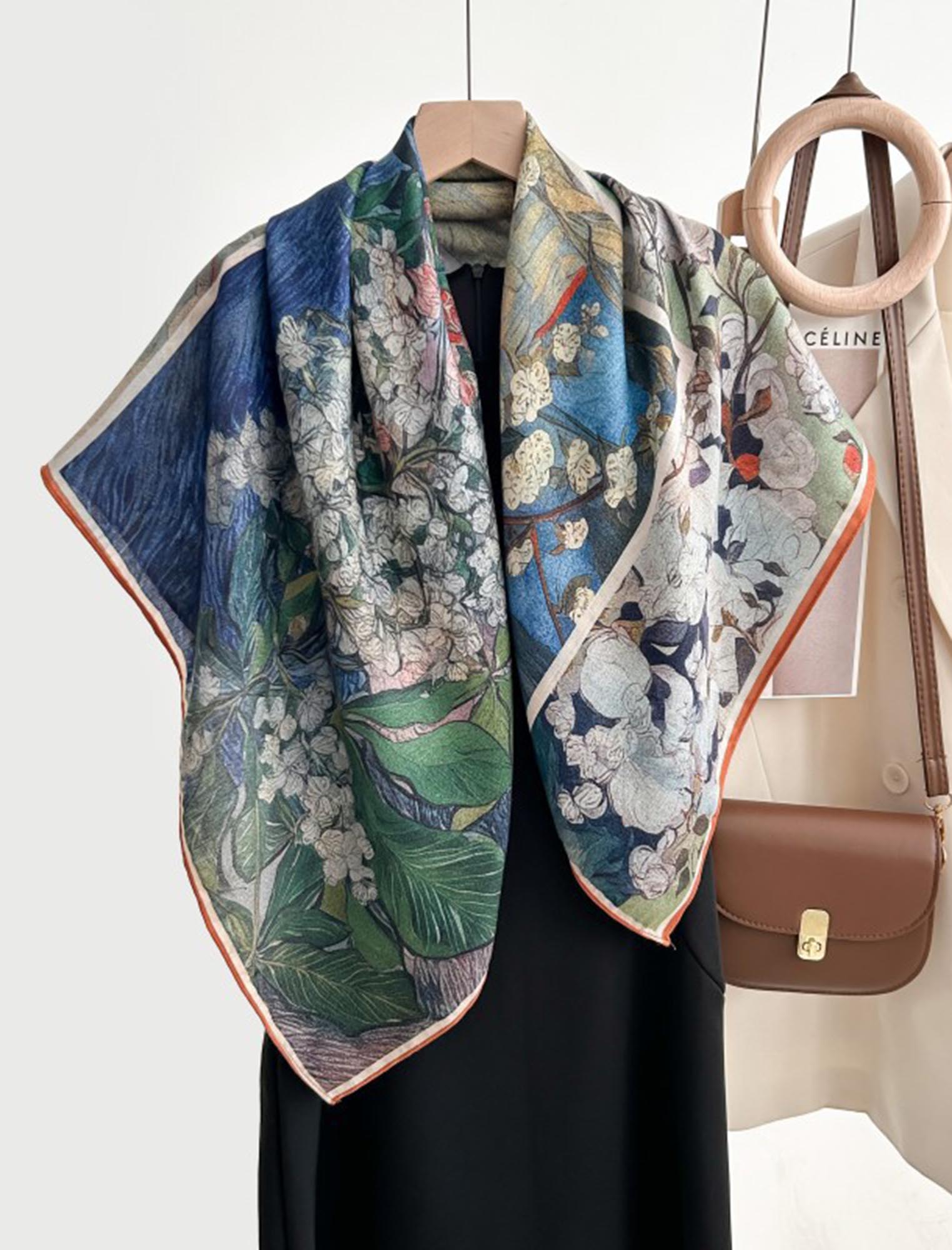 アートモチーフ大判スカーフ | Northmall（ノースモール）暮らしを素敵