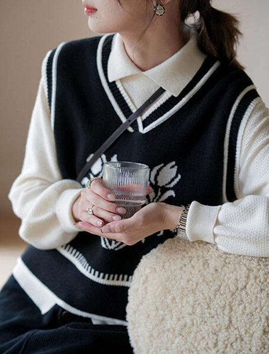 清楚なフラワーデザインニットベスト