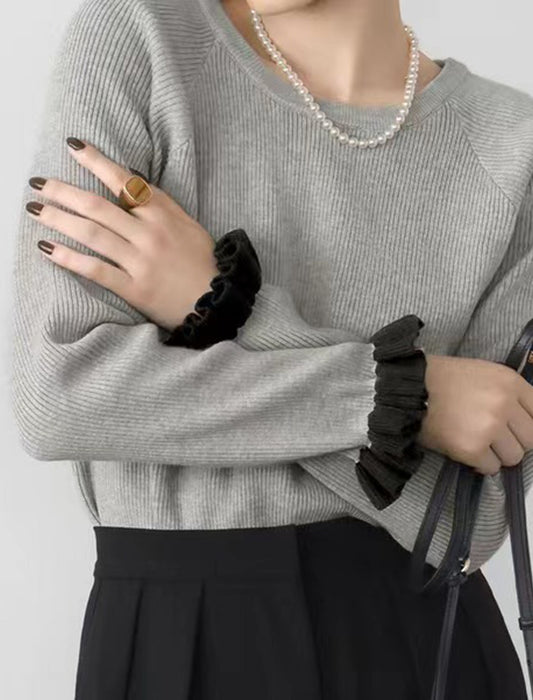 【近日入荷】フリルアクセントセーター※1月中旬入荷予定