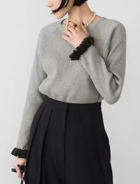 【近日入荷】フリルアクセントセーター※1月中旬入荷予定