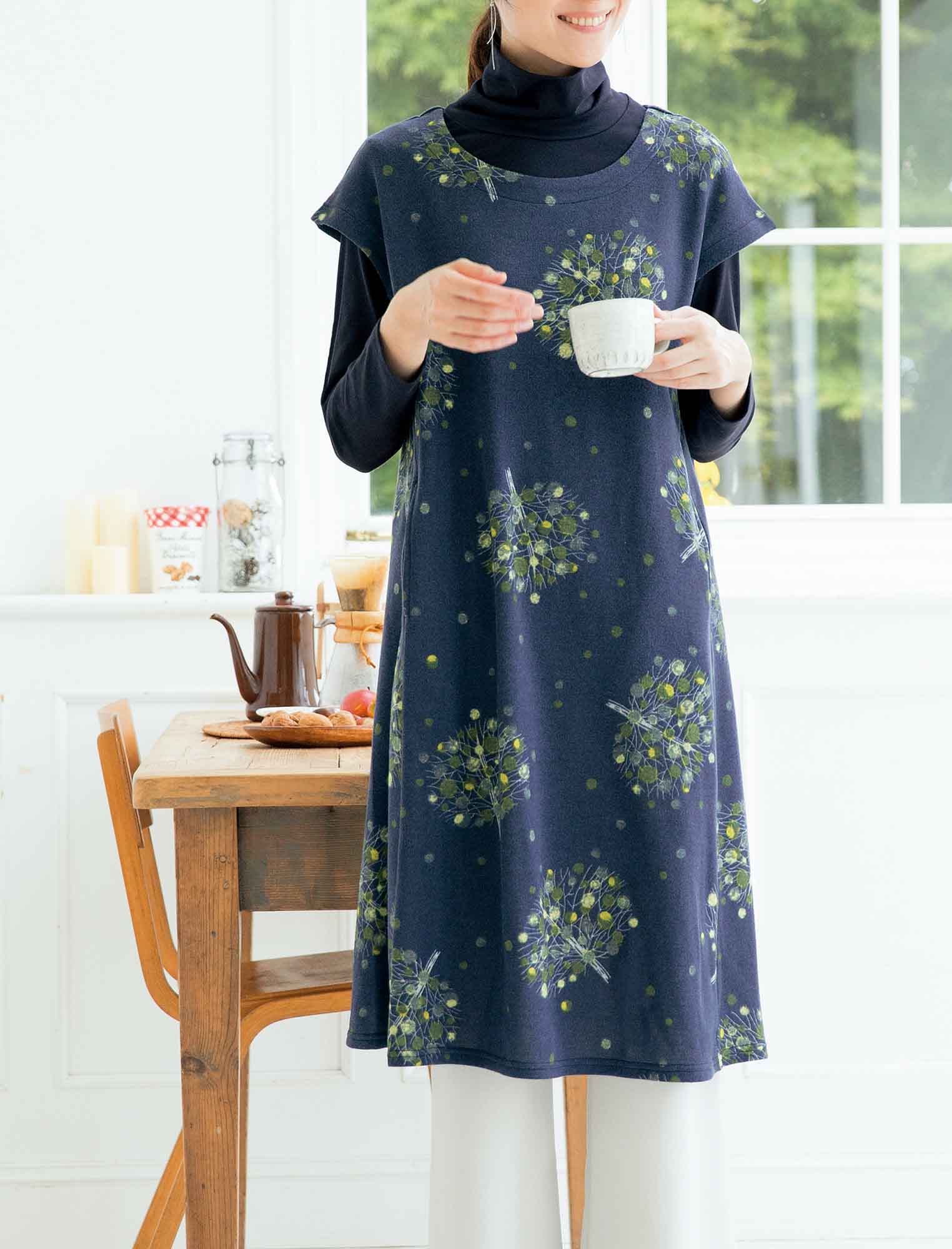 1月7日まで限定セール⭐︎かなり美品❣️コットンハウス　アヤ　チュニック　総柄 受注】裏起毛ツリー柄チュニック | Northmall（ノースモール）暮らしを