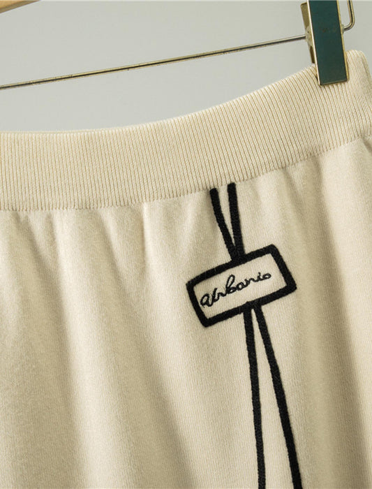 ラインアートフラワーニットセットアップ