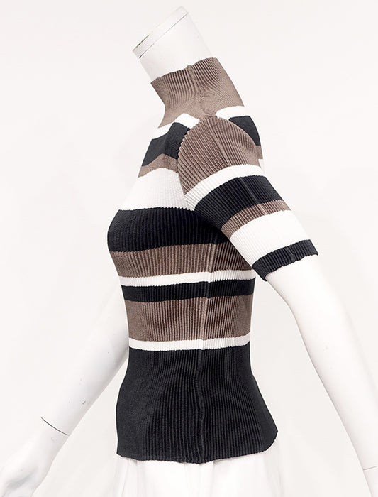 ＜SPECCHIO＞シャトルプリーツ タートルネックブラウス