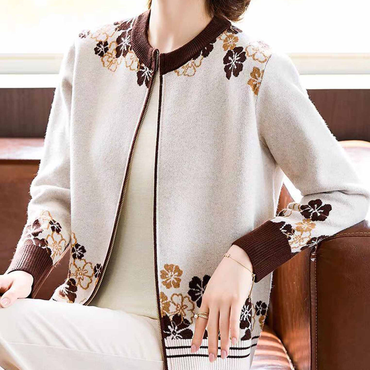 豪華おまけニット付き　新品　ドゥロワー　テーラードジャケット　サイズ38 上品フラワー×配色ラインニットジャケット | Northmall（ノースモール