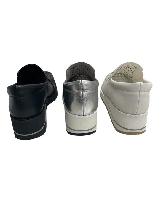 パンチング・プラットフォームスリッポン