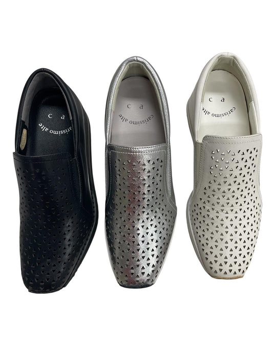 パンチング・プラットフォームスリッポン