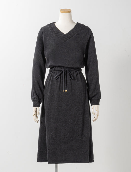 ウエストドロストニットワンピース