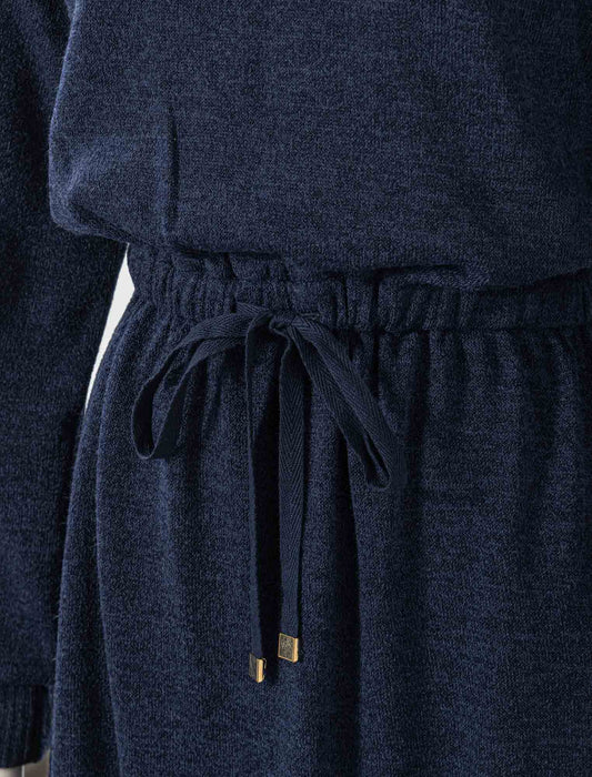 ウエストドロストニットワンピース