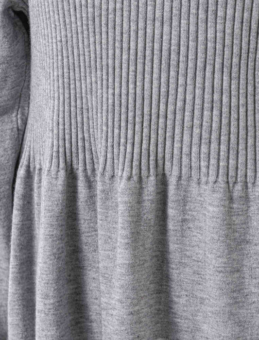 ニットカーディガン