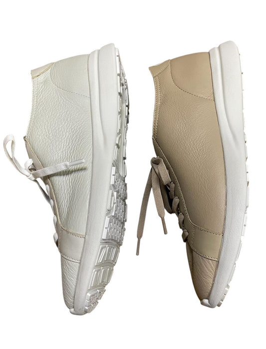 一枚革メリノムートン　軽量スニーカー