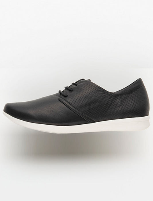 【メーカー直送(送料込)】＜Miss Kyouko＞４Eゴム紐マニッシュシューズ