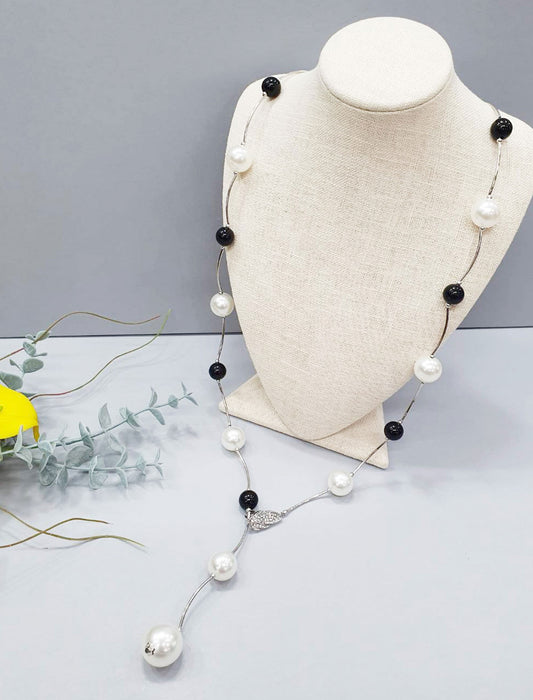 ビーズアクセント ロングネックレス