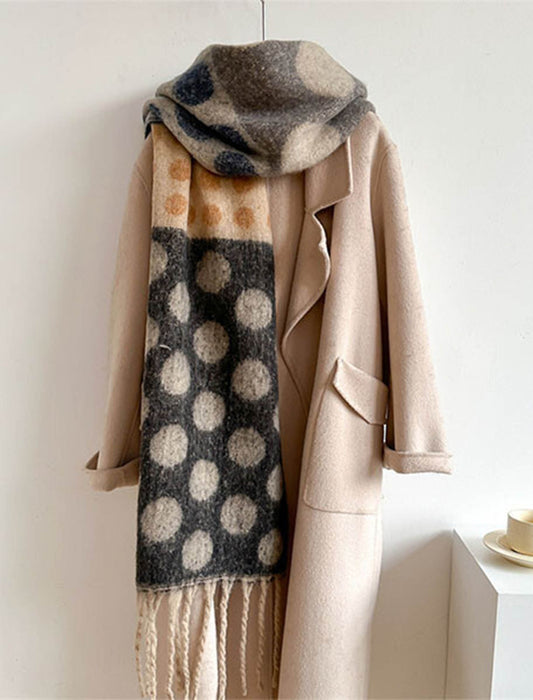 マルチドッド柄マフラー