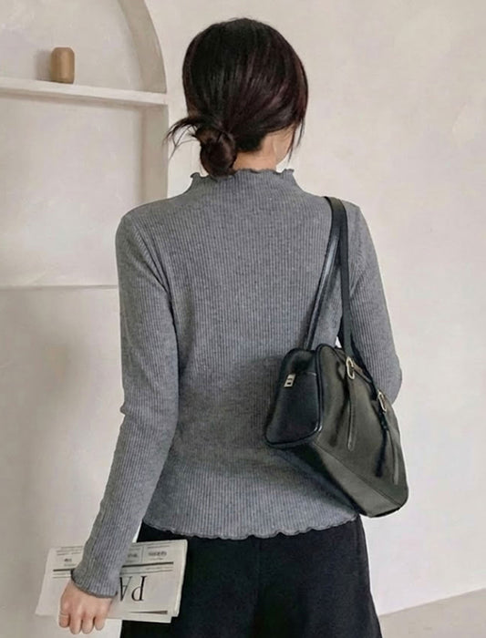 着回し万能大人可愛いメロウフリルハイネックカットソー