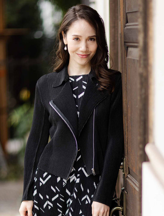 ＜SPECCHIO＞シャトルプリーツ ライダースジャケット