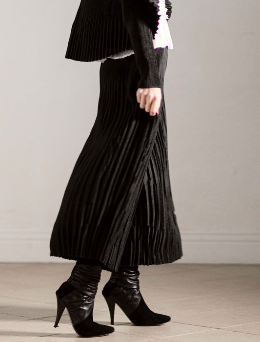 ＜SPECCHIO＞シャトルフェイドアウトプリーツ クロップドワイドパンツ