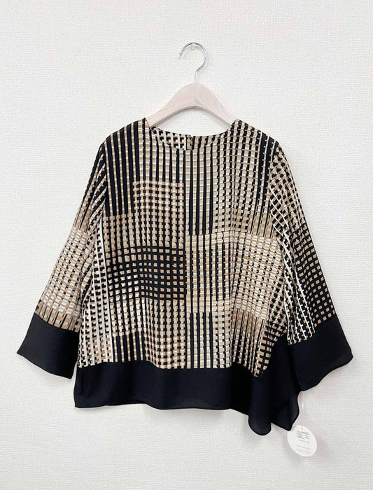 バイカラー裾切り替え・モダンチェックブラウス