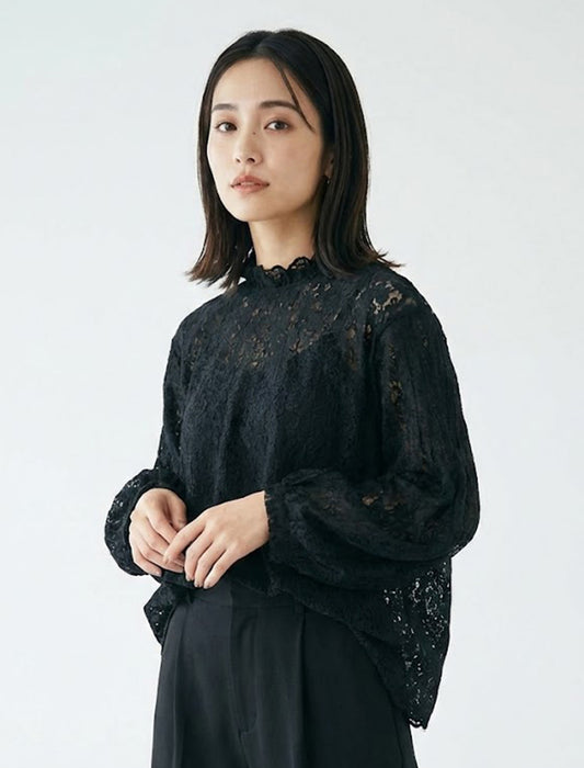ハイネック・エレガントレースブラウス