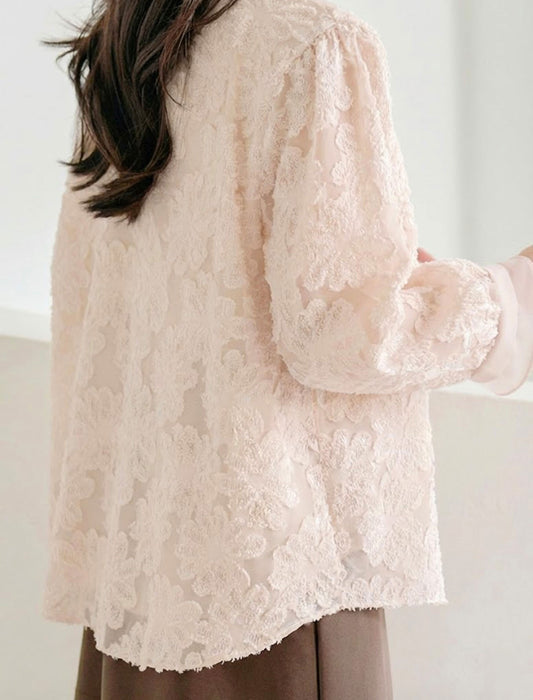 メロウフリル・立体レースジャガードブラウス