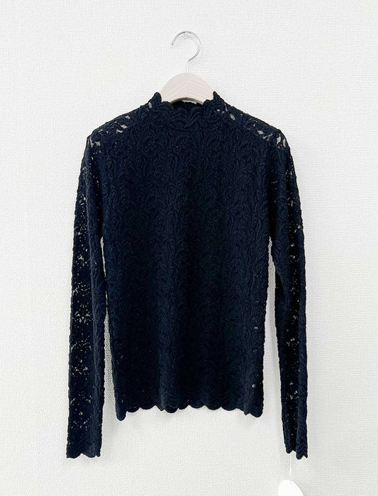 メロウボタニカル・シアーレースハイネックトップス