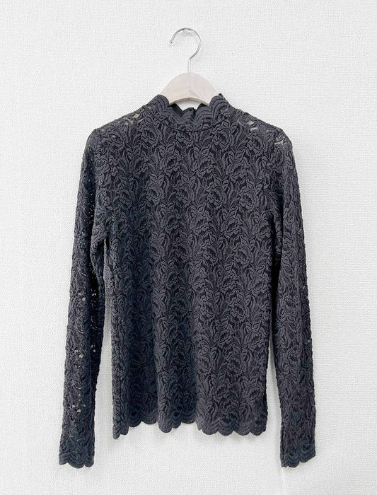 メロウボタニカル・シアーレースハイネックトップス