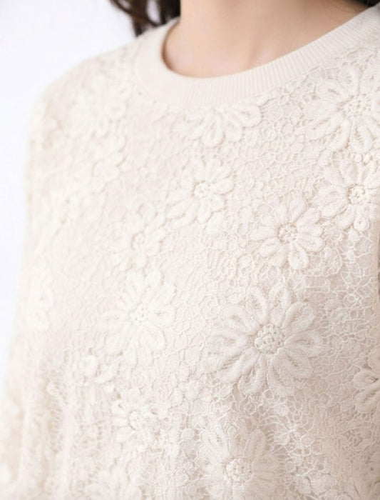 フラワー総レース・リブ切替フェミニンブラウス