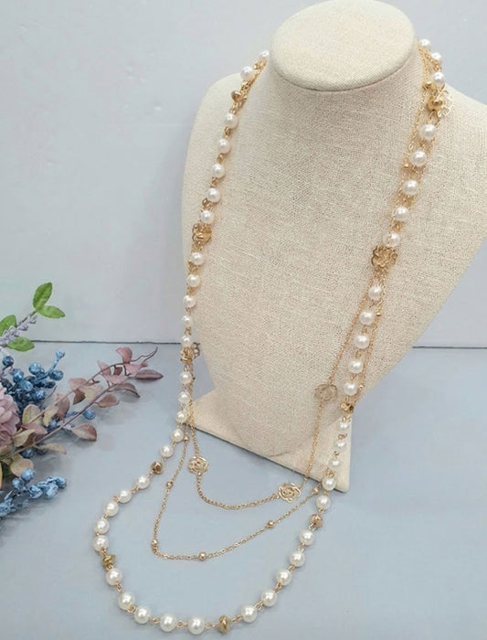 3連レイヤード・ロングパールネックレス