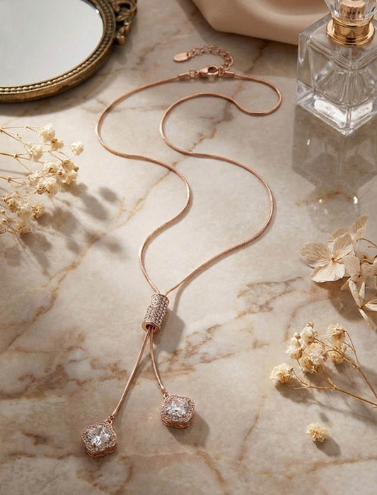 クリスタルモチーフ・ロングY字スライドネックレス