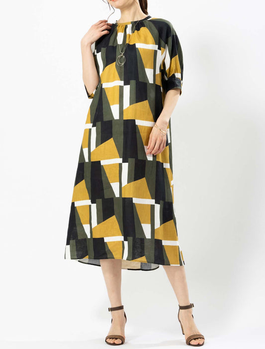 フレンチリネンギャザーアクセントワンピース