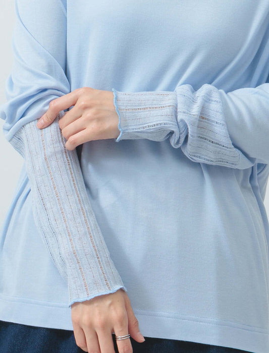 シアーリブ×ハイネック大人の抜け感トップス