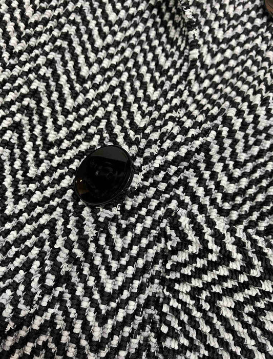 ＜SPECCHIO＞シャトルプリーツ ピークドラペル ダブルブレスト ジャケット