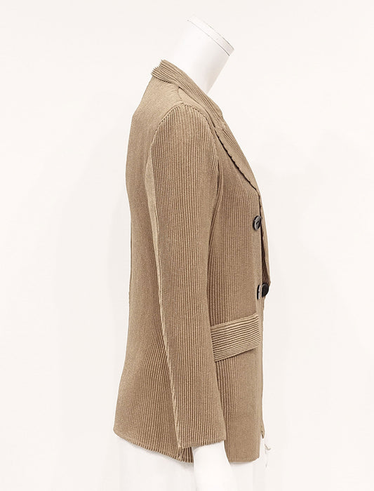 ＜SPECCHIO＞シャトルプリーツ ピークドラペル ダブルブレスト ジャケット