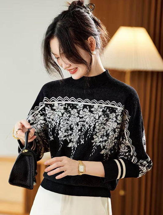 ボタニカル刺繍風 ハイネックドルマンニット