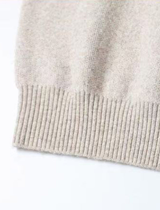 ボウタイデザイン 花柄プリントニット