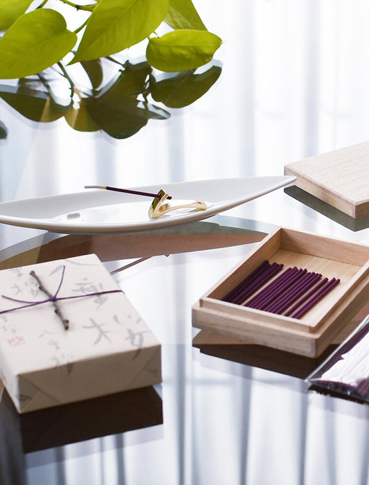 【桐箱入りお香】桜 桐箱／香立付き お香 お線香 桜 和 セット 40本入り