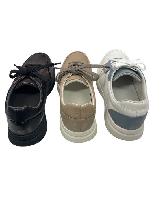 ＜カリシモアルテ＞軽量バイカラー・コートスニーカー