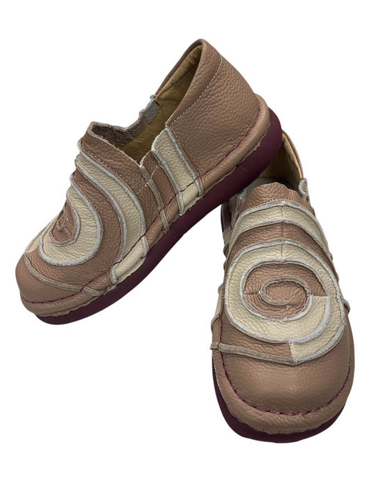 ＜エスタシオン＞渦巻きステッチ・コンフォートスリッポン